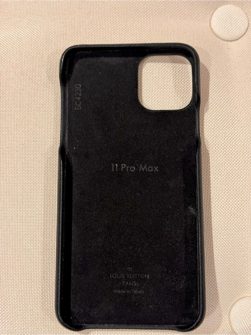 AUTHENTIC Louis Vuitton Black Monogram Card Slot iPhone 11 Pro Max Cover